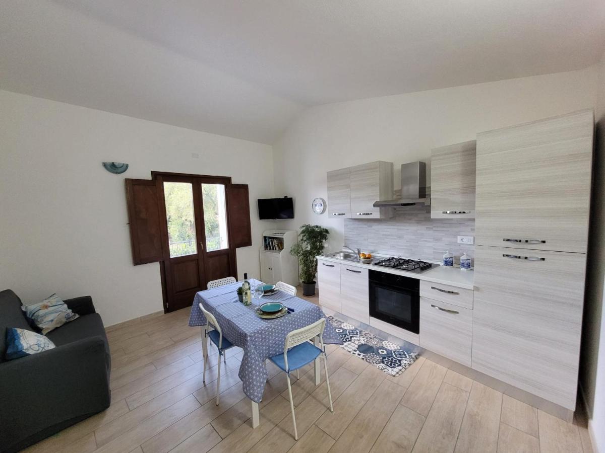 Il Melograno Casa Vacanze 툴라다 외부 사진